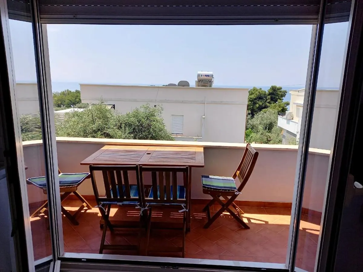 Stella Marina Family Apartment 1 Dhërmi